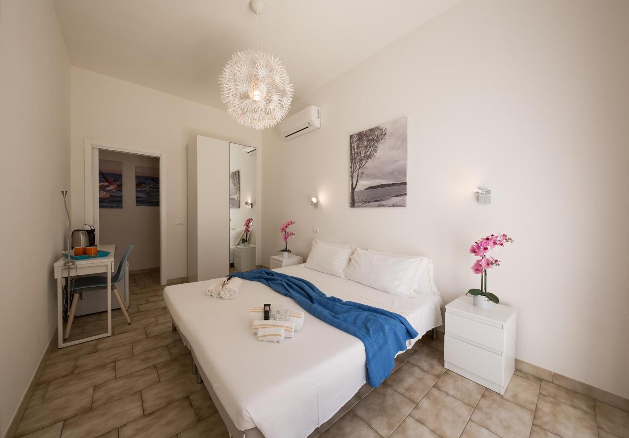 Hotel Coru E Mari Pula Zewnętrze zdjęcie